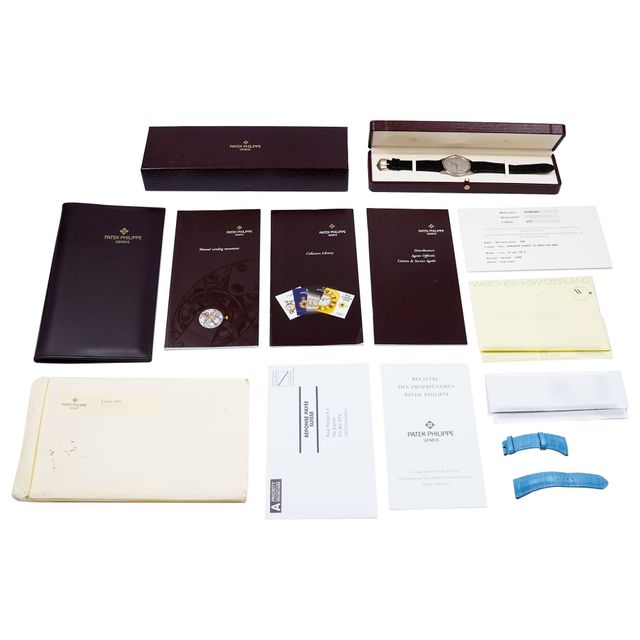 Patek Philippe Calatrava 5196G-001 Image 6